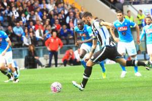 Napoli allergico al lunch match: tre partite a mezzogiorno, due sconfitte item-thumbnail
