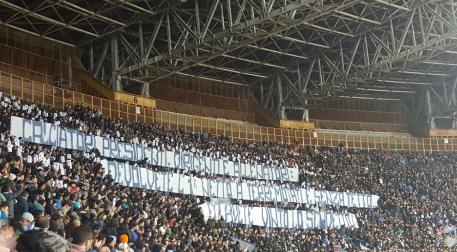 Lo striscione dedicato ai terremotati: “Un contributo è uno scudetto” Lo striscione dedicato ai terremotati: “Un contributo è uno scudetto”