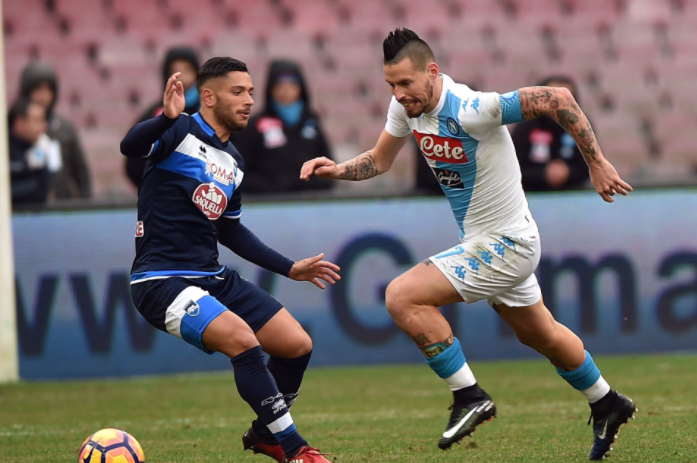 Mertens fa 50, Hamsik fa 106; il Napoli, invece, fa 13 risultati utili di fila