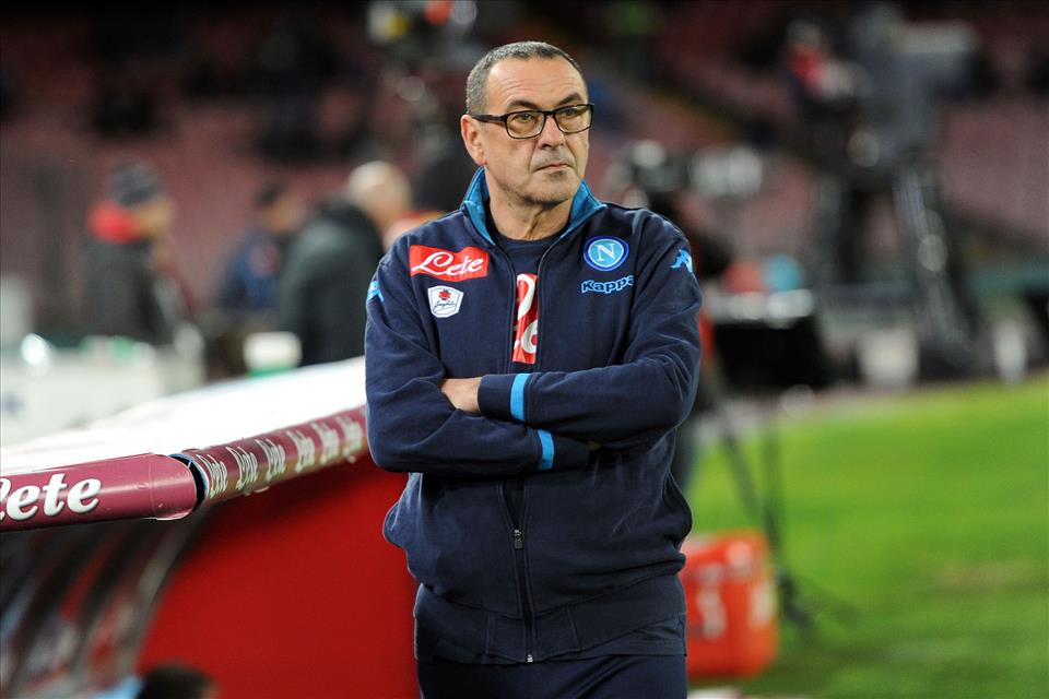 La Gazzetta chiarisce: «Mancini non è gay, quindi non è discriminazione. Per Sarri dovrebbero esserci 1 o 2 turni di squalifica»