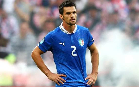 pessimo rapporto del Napoli con gli Europei