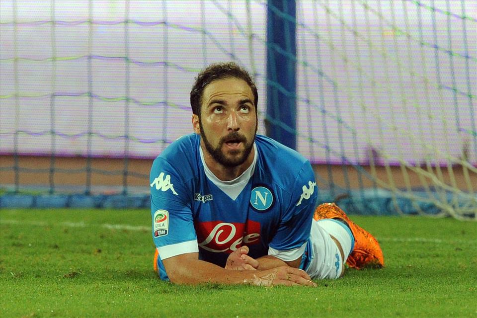 Napoli-Fiorentina 2-1 il gol di Higuain