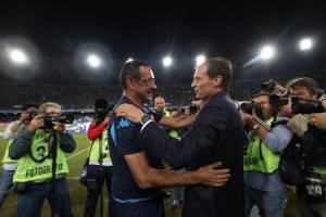 Sarri: «Con Higuain ho un rapporto molto diretto, gli dico sempre quello che penso perché lui è un grande giocatore e non deve mai dimenticarlo» item-thumbnail