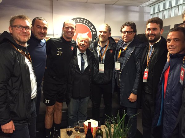 Il Midtjylland si congratula con il Napoli su Twitter