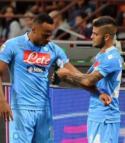 Zuniga e Insigne hanno partecipato a quasi tutto l’allenamento Zuniga e Insigne hanno partecipato a quasi tutto l’allenamento