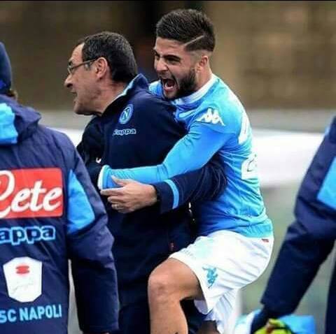Verona-Napoli 0-2 / L’abbraccio tra Insigne e Sarri, lo svirgolone di Ghoulam, i saluti di Lorenzo al Bentegodi e a Conte