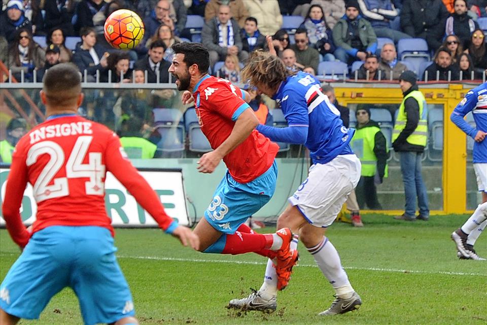 Napoli, segnare quattro gol è da gradassi. Ottimi Albiol e Barreto per noi. Viva la Lasagna di Giuntoli