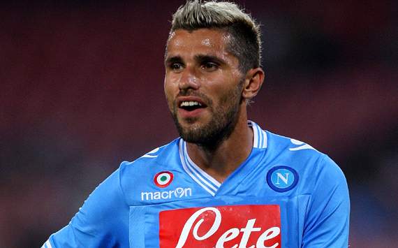 Dopo Callejon, allontanato anche Behrami che non la prende bene Dopo Callejon, allontanato anche Behrami che non la prende bene