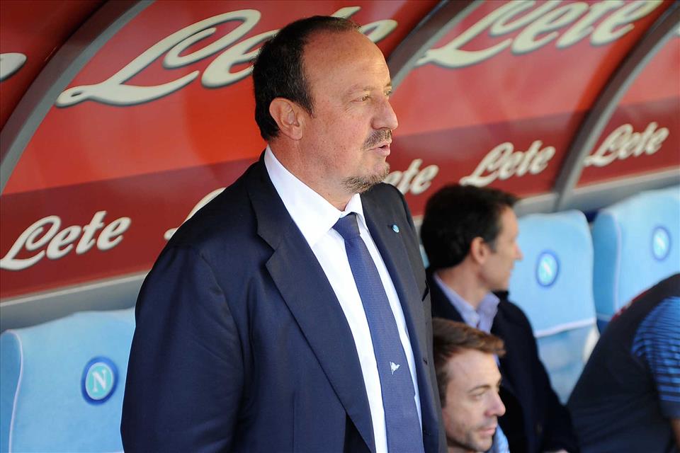 La lezione di Benitez sull’autolesionismo di Napoli: «La città scelga se lamentarsi o sostenerci» La lezione di Benitez sull’autolesionismo di Napoli: «La città scelga se lamentarsi o sostenerci»
