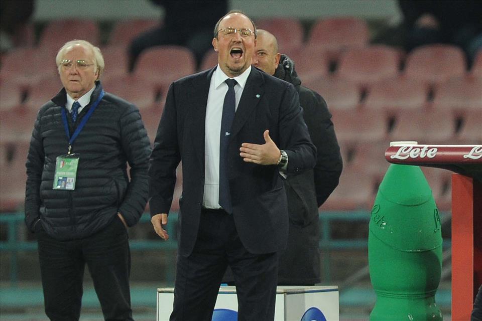 Tutte le volte che Benitez ha fallito a Napoli (a detta dei giornalisti): la prima nel luglio 2013