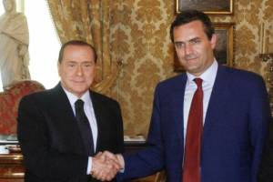 Berlusconi sta alla tv come de Magistris ai social (ma il suo ostacolo si chiama De Luca) item-thumbnail