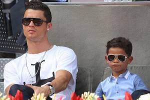 Cristiano Ronaldo si racconta alla rivista Caras: «4-5 anni e mi ritiro. Essere papà è quello che ho sempre desiderato» item-thumbnail