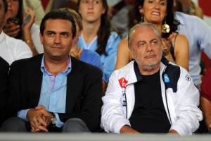 De Laurentiis a de Magistris: «Non mi sembra che Napoli sia dalla parte del Napoli. Devi avere il coraggio di dire: sono interista e non mi interessa del Napoli» item-thumbnail