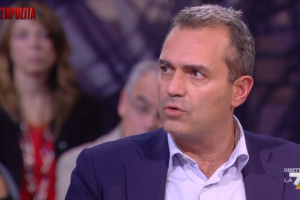 A Napoli de Magistris è stato votato dalla borghesia napoletana (in maggioranza) e dai movimenti item-thumbnail