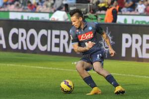 Benitez fa bene a difenderlo ma, ammettiamolo, Hamsik è un problema item-thumbnail