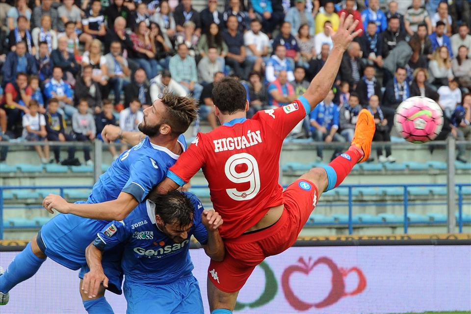 Andamento lento. Il Napoli non sa più vincere, 2-2 a Empoli e incassa altri due gol (sono sei)