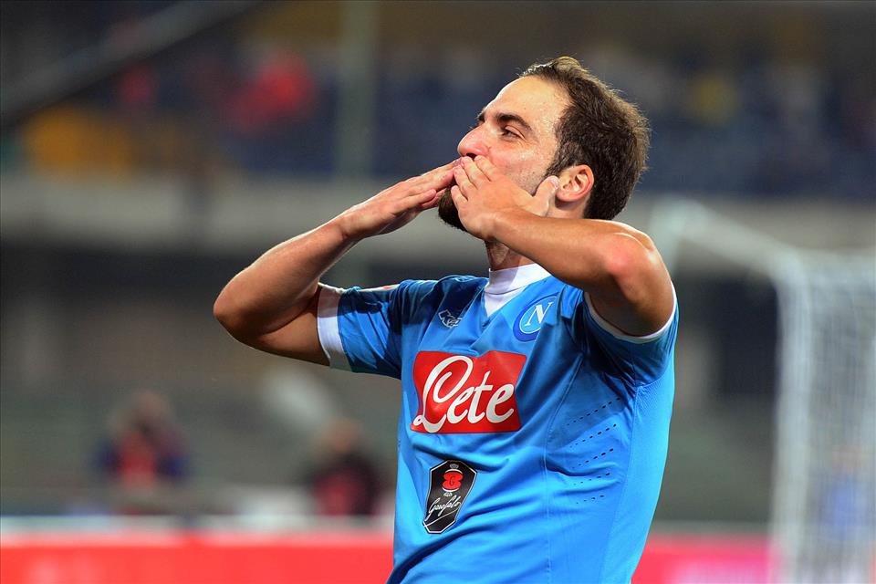 Video/ Napoli-Palermo/ Gol di Higuain