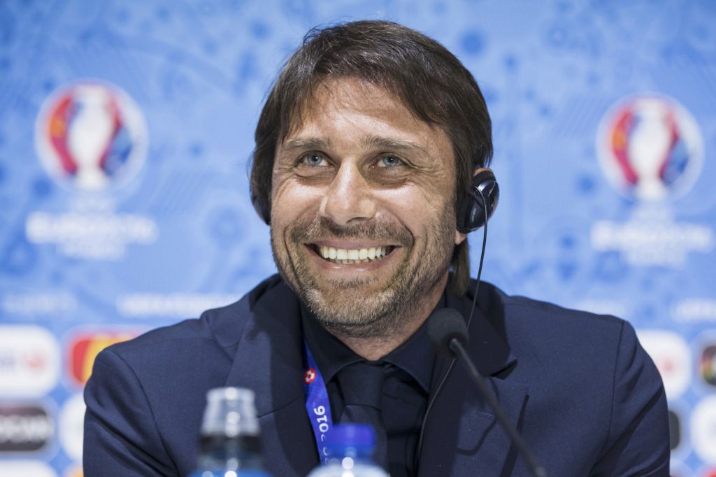 Conte: «Andiamo al di là della ragione e giochiamocela, non vogliamo tornare a casa»