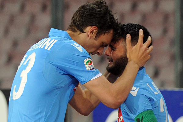 Il Napoli disintegra la Sampdoria e ora all’orizzonte vede la Champions