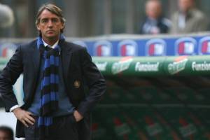 Mancini in uscita dall’Inter, al suo posto Frank De Boer item-thumbnail
