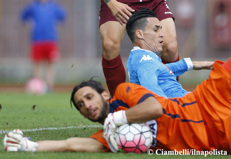 Callejon è sempre uguale ma insostituibile: il Napoli gira e girerà intorno a lui