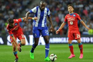Buone notizie da Porto: il Napoli non subisce reti e cresce alla distanza (highlights) item-thumbnail