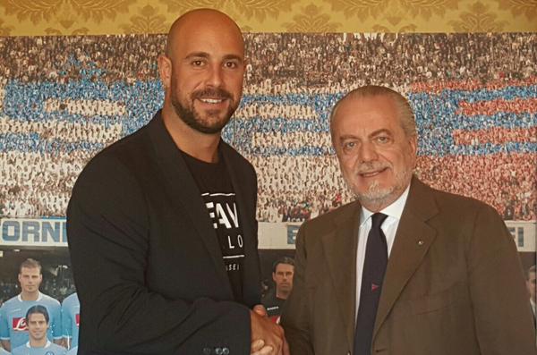 De Laurentiis: «Reina ha un anno di contratto, stiamo sempre a rinnovare?»