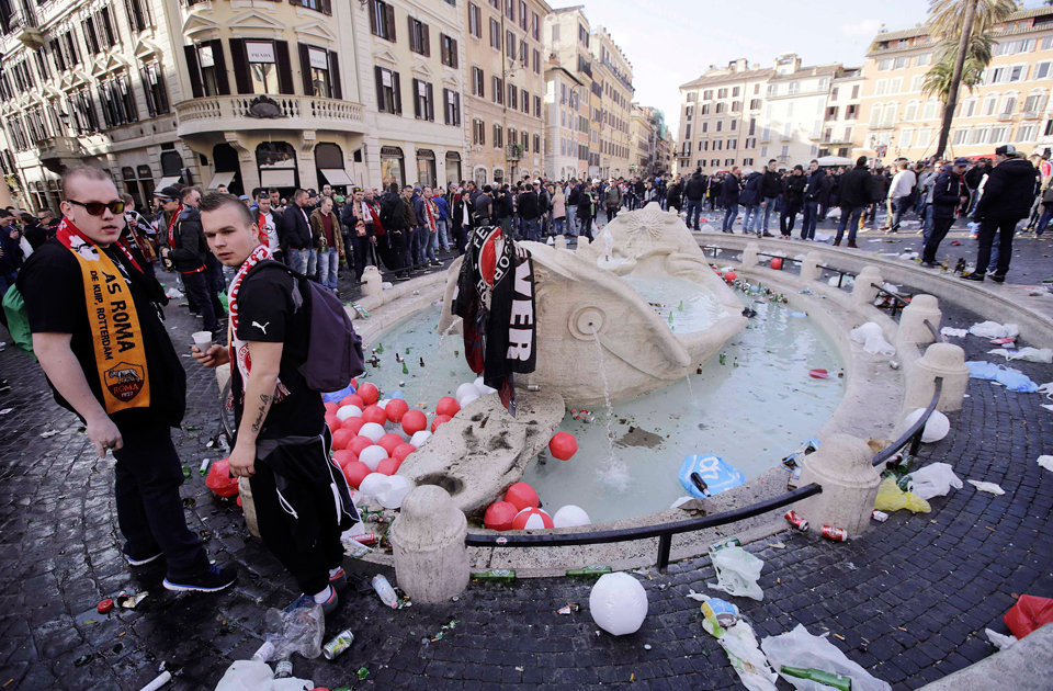 Il questore di Napoli De Iesu: «Napoli-Feyenoord partita a rischio»