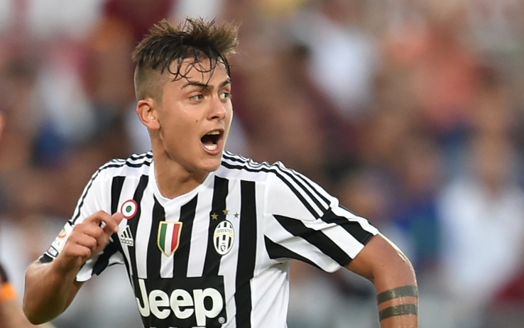 Odio il vittimismo ma gli occhi dolci di Sky per la Juventus sono insopportabili: hanno già relegato il Napoli a outsider Odio il vittimismo ma gli occhi dolci di Sky per la Juventus sono insopportabili: hanno già relegato il Napoli a outsider