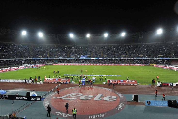 Il Roma illustra il nuovo stadio San Paolo da 41mila posti. Costerà 80 milioni, De Laurentiis ne metterà dai 20 ai 30