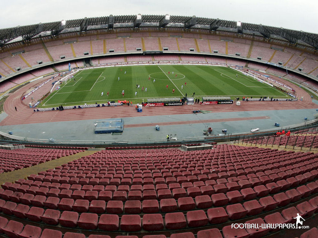 Repubblica fa due conti per i sediolini al San Paolo (e non si trova)