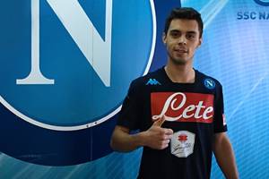 Grassi: «Giocherò mezzala sinistra, spero di seguire le orme di Hamsik» item-thumbnail