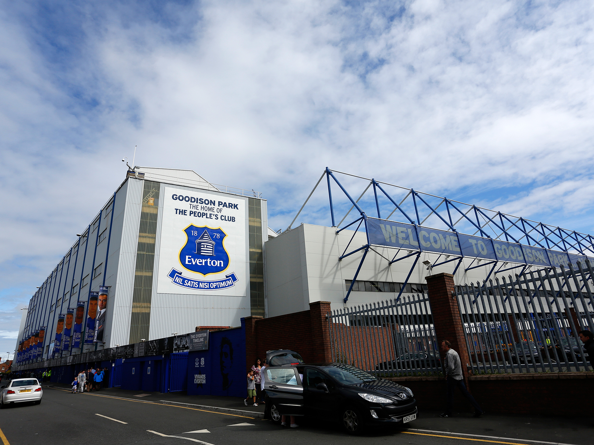 Ancora pioggia di soldi sulla Premier League: l’iraniano Moshiri è il nuovo proprietario dell’Everton Ancora pioggia di soldi sulla Premier League: l’iraniano Moshiri è il nuovo proprietario dell’Everton