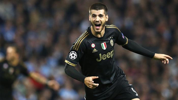 Dominio Juventus a Verona, 0-4 al Bentegodi contro il Chievo. Bianconeri in testa in attesa del Napoli Dominio Juventus a Verona, 0-4 al Bentegodi contro il Chievo. Bianconeri in testa in attesa del Napoli