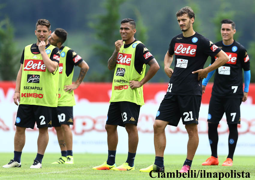 Tra Gabbiadini e il Napoli c’è un rapporto da ricostruire Tra Gabbiadini e il Napoli c’è un rapporto da ricostruire