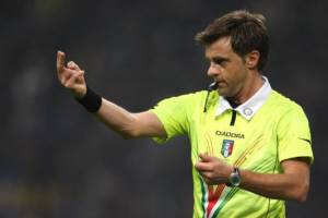 Caro Napolista, Rizzoli ha falsato il campionato (come con Turone e Ronaldo): l’indignazione è sacrosanta item-thumbnail