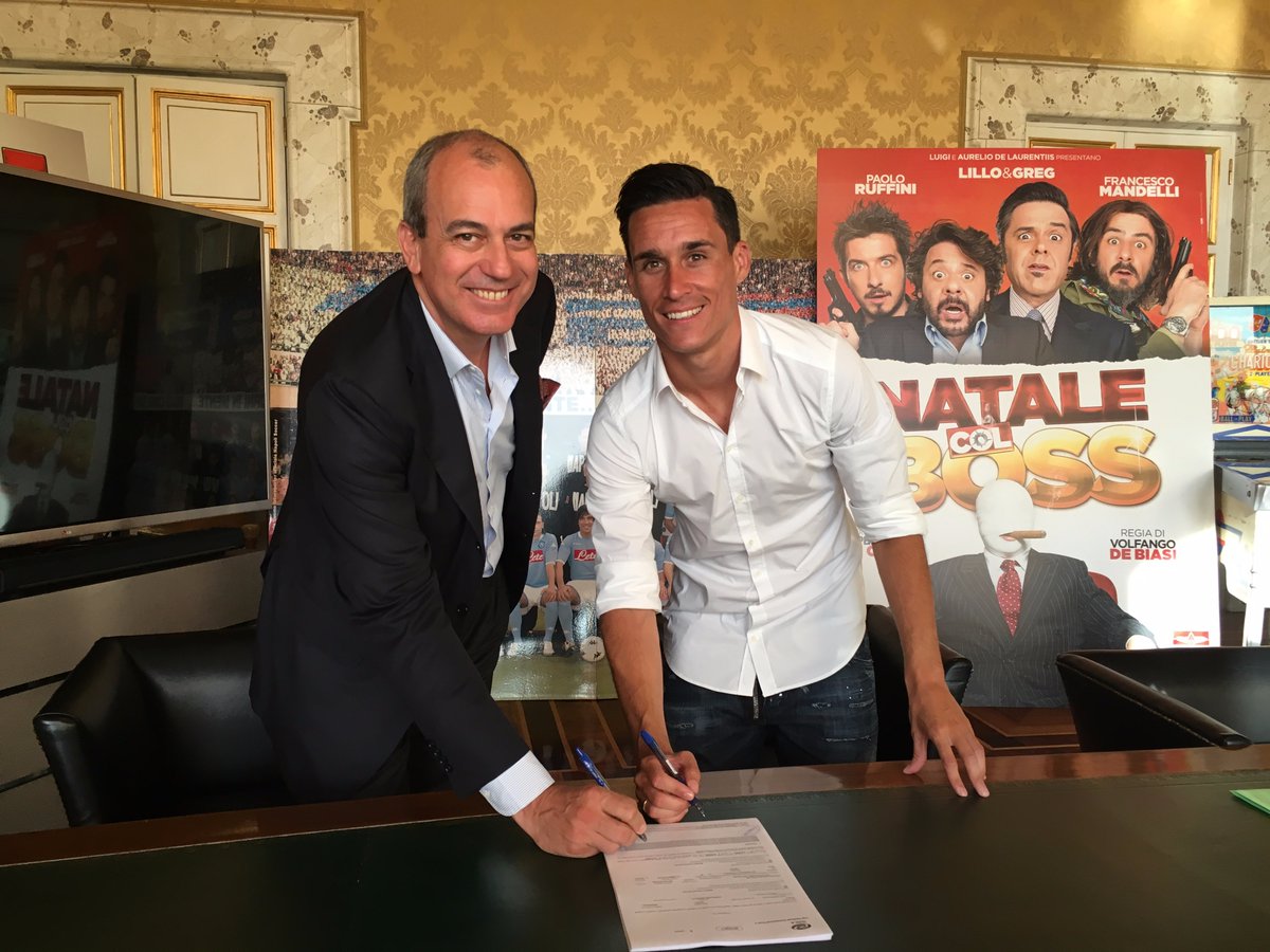 Callejon rinnova col Napoli fino al 2020