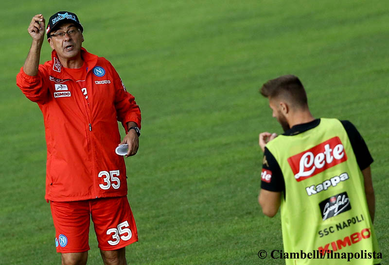Napoli-Nizza, le formazioni: Sarri sceglie Rafael tra i pali, Lopez e Valdifiori a centrocampo Napoli-Nizza, le formazioni: Sarri sceglie Rafael tra i pali, Lopez e Valdifiori a centrocampo