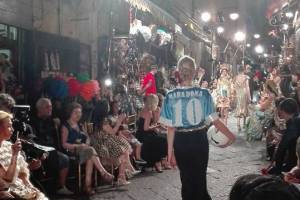 “Stasera stai molto a Dolce e Gabbana”. E meno male Napoli item-thumbnail