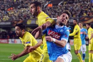 La storia si ripete, il Napoli perde anche a Villarreal (1-0). Ma non sparate sul turn over, la squadra ha giocato bene. Un rigore negato item-thumbnail