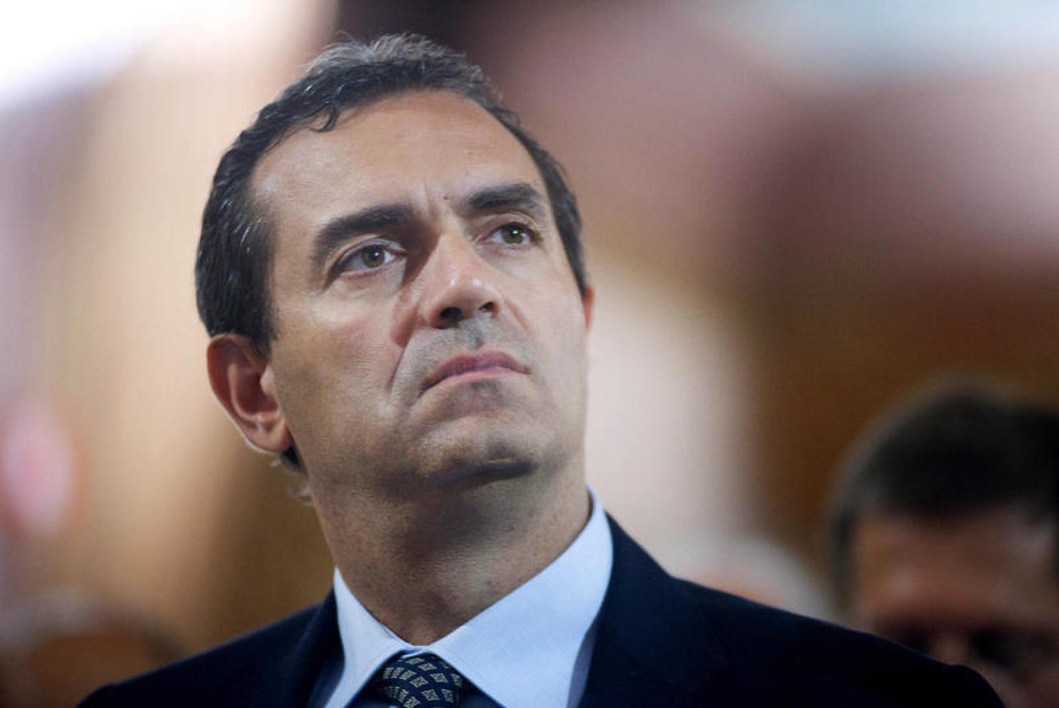 De Magistris: «Soddisfatti dell’incontro con De Laurentiis, dobbiamo lavorare e non polemizzare» De Magistris: «Soddisfatti dell’incontro con De Laurentiis, dobbiamo lavorare e non polemizzare»