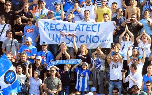 I tifosi del Napoli e il biscotto del Bar Diodato