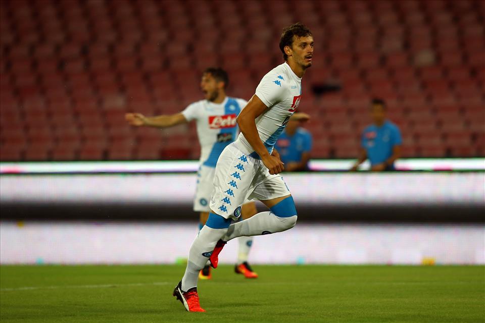 Napoli-Monaco, la notte di Gabbiadini e il “ritorno” di Rafael: un pericolo per il mercato? Napoli-Monaco, la notte di Gabbiadini e il “ritorno” di Rafael: un pericolo per il mercato?