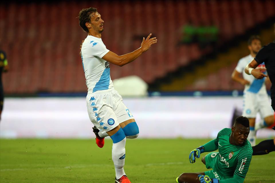 L’agente di Gabbiadini: «Manolo è troppo forte, noi spettatori della trattativa con l’Inter» L’agente di Gabbiadini: «Manolo è troppo forte, noi spettatori della trattativa con l’Inter»