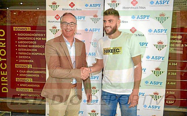 David Lopez è in Spagna, manca solo l’annuncio ufficiale per il trasferimento al Betis David Lopez è in Spagna, manca solo l’annuncio ufficiale per il trasferimento al Betis
