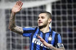 Sky: Icardi twitta sono solo per arginare gli insulti dei tifosi, pista Napoli ancora viva item-thumbnail