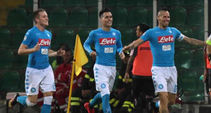 Palermo-Napoli 0-3, segnano Hamsik e due volte Callejon. Vittoria da grande squadra Palermo-Napoli 0-3, segnano Hamsik e due volte Callejon. Vittoria da grande squadra
