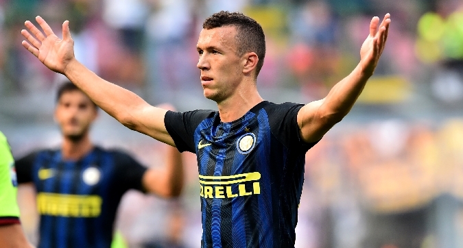 Delusione Inter, solo 1-1 in casa col Bologna: Napoli a +3 sui nerazzurri Delusione Inter, solo 1-1 in casa col Bologna: Napoli a +3 sui nerazzurri