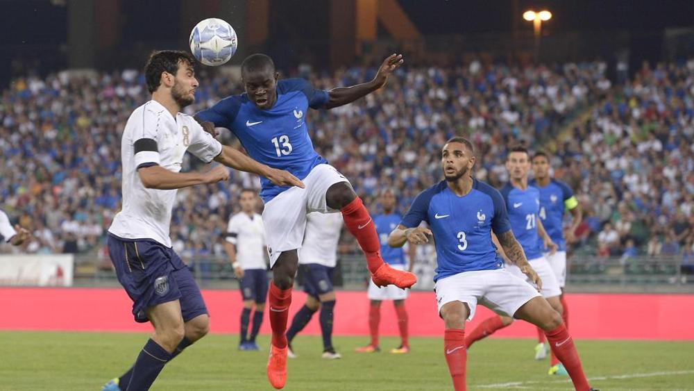Italia, Ventura parte male: la Francia vince 3-1 a Bari, gol di Pellé per gli azzurri