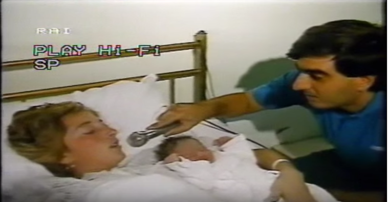 Oggi, trent’anni fa, la Sinagra annunciò alla Rai: «Ho avuto un figlio da Maradona»